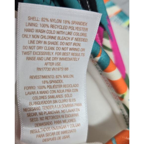 Shade & Shore Size: S (4-6) Tropical Print Swimsuit NWT - Picture 9 of 9